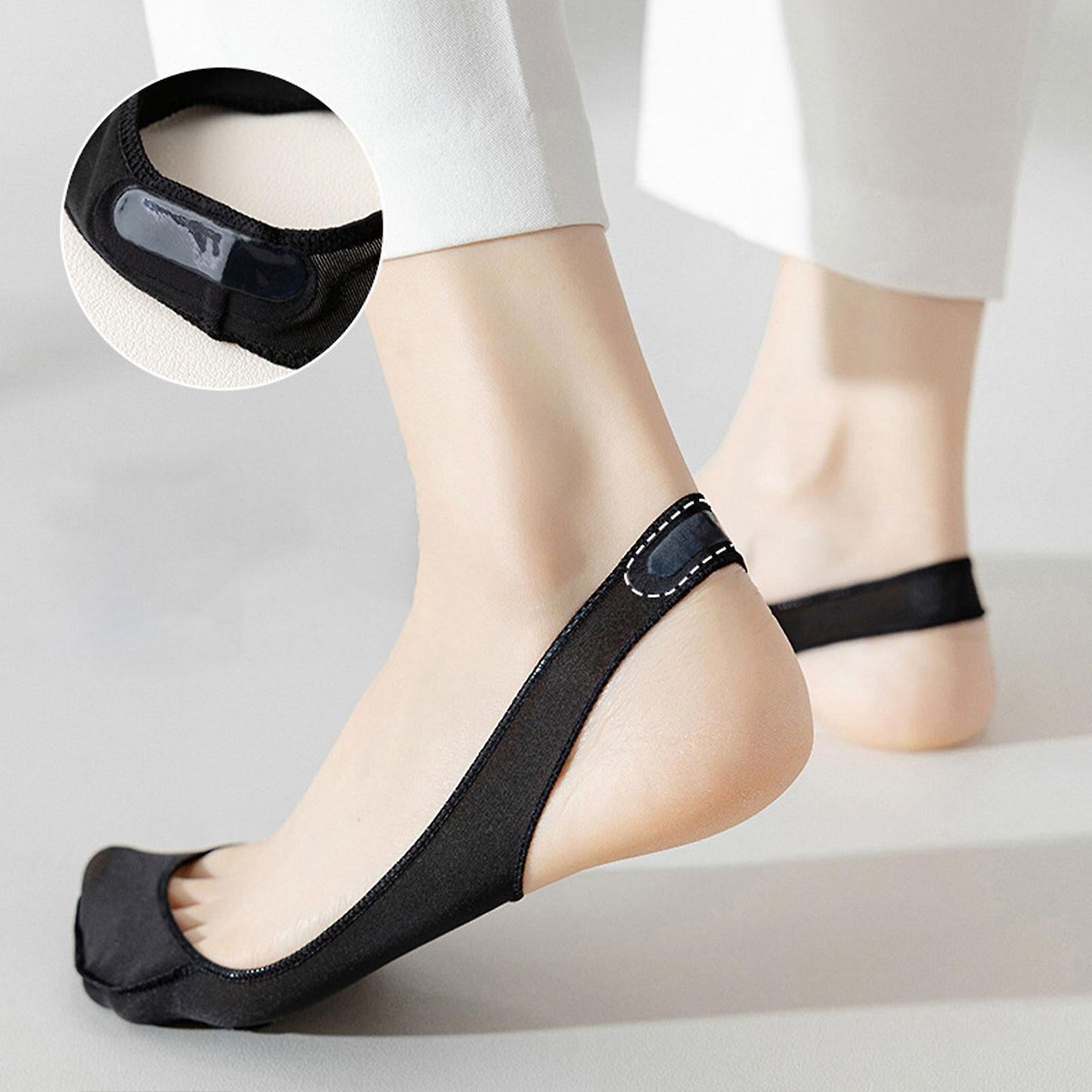 Anti-Slip Invisible Socks – Cushioned Sole & Stays in place