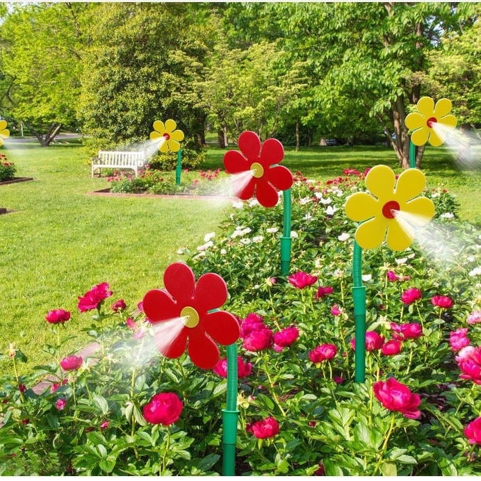 🌼Crazy Daisy Dancing Sprinkler: Spin Childhood Memories into Summer Fun💦