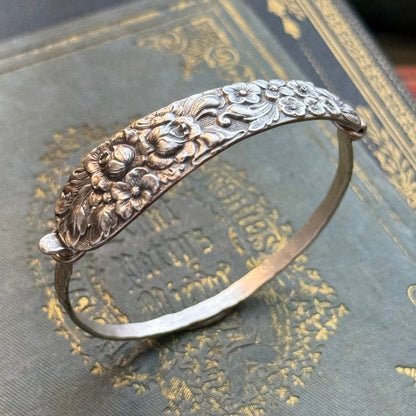 🔥LAST DAY 59% OFF✨Handcrafted Vintage Spoon Bracelet - Made With Authentic Vintage Tools