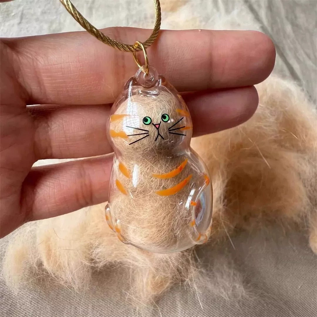 🐶🐱Newest Creative Transparent Dog/Cat Hair Collection Container Keychain